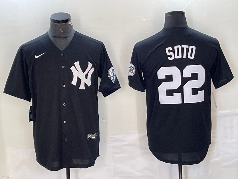 New York Yankees Juan Soto Black Jersey